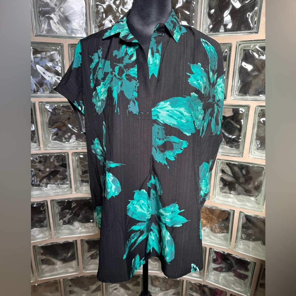 RACHEL Rachel Roy Oversized Floral Cap Sleeve Women’s Shirt Size Small (NWOT)